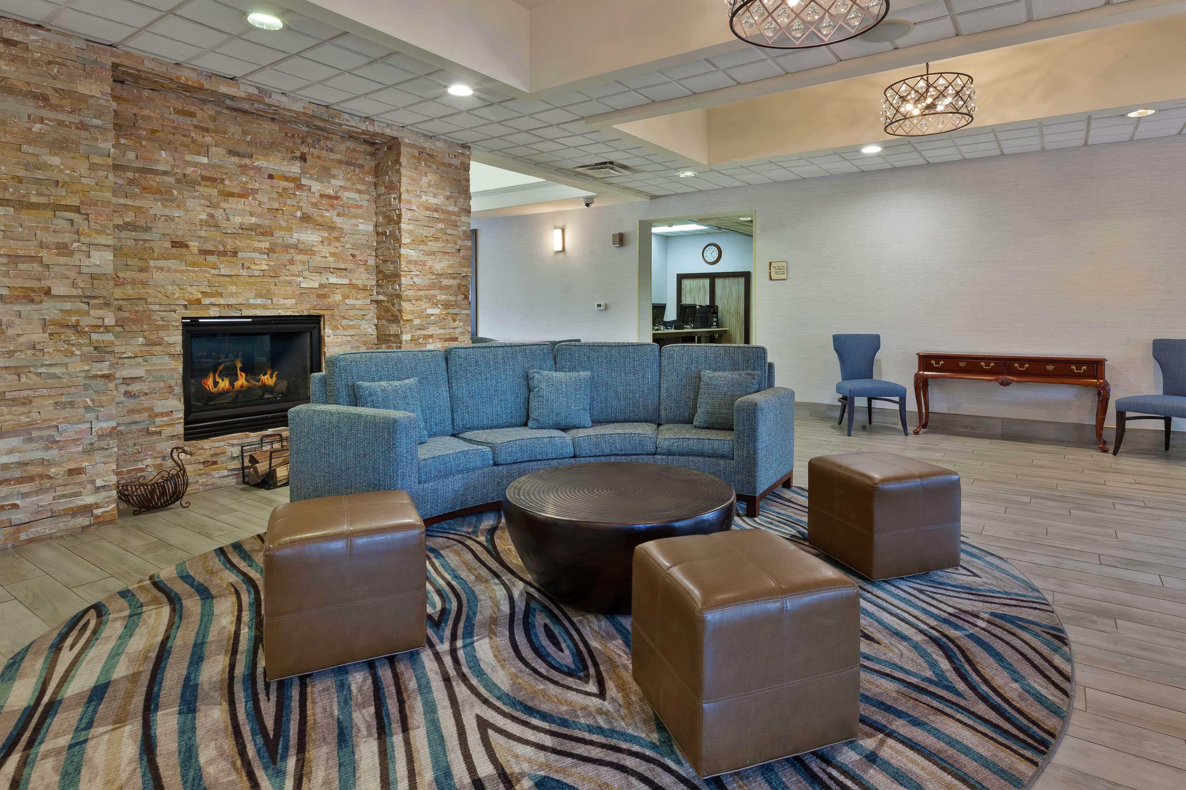 Homewood Suites By Hilton Chesapeake - Greenbrier Экстерьер фото