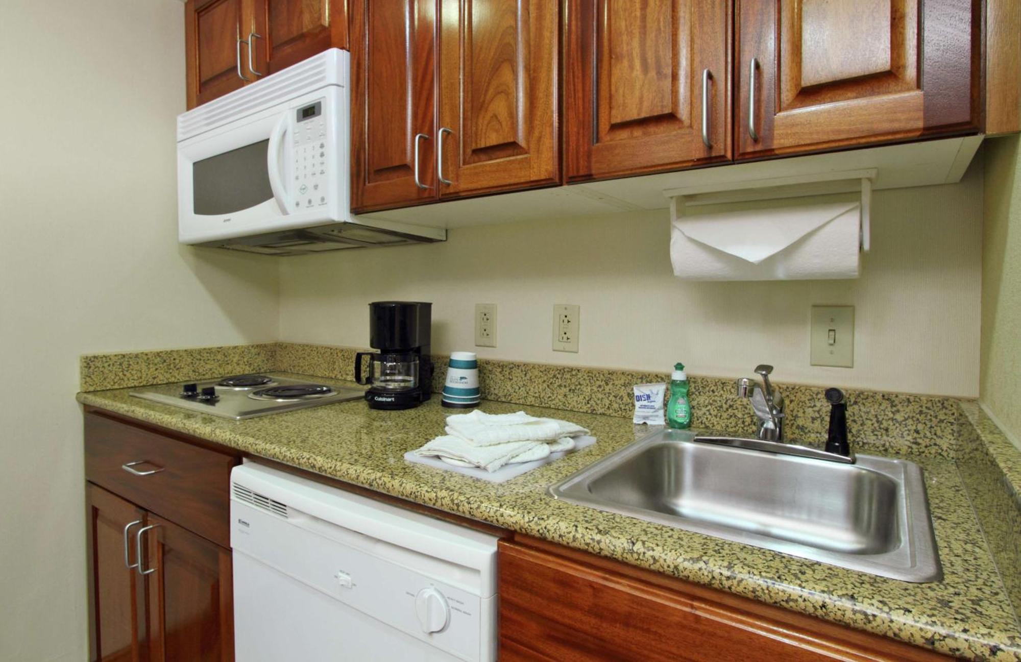 Homewood Suites By Hilton Chesapeake - Greenbrier Экстерьер фото