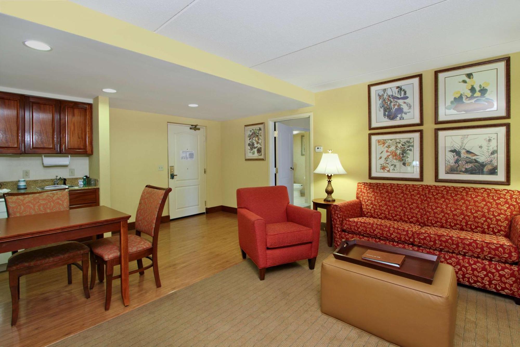 Homewood Suites By Hilton Chesapeake - Greenbrier Экстерьер фото
