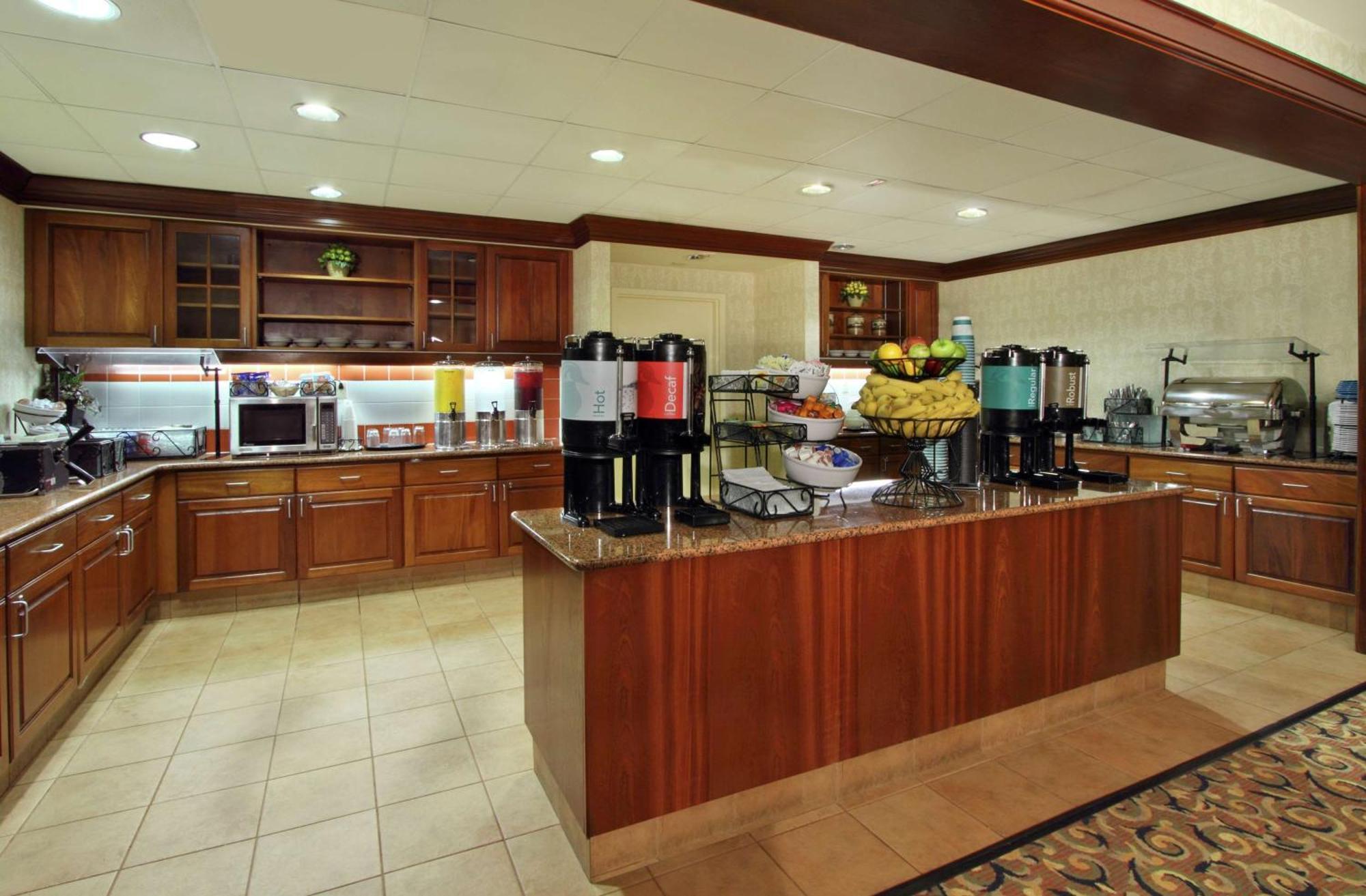 Homewood Suites By Hilton Chesapeake - Greenbrier Экстерьер фото